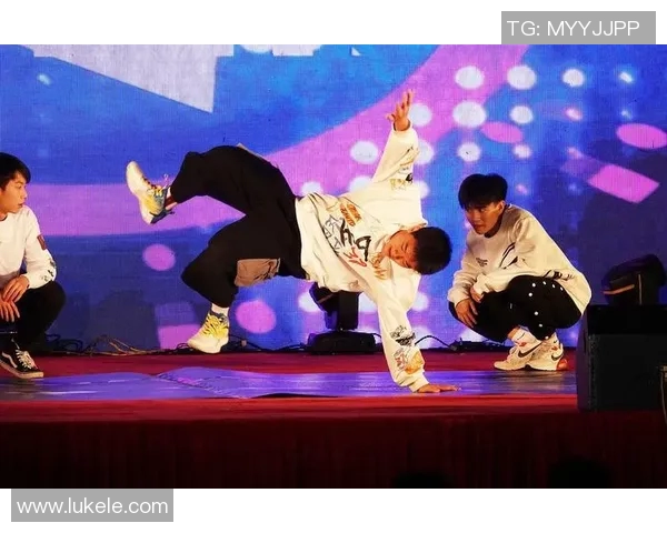 武汉街舞队在全国街舞排行榜中荣获第9名展现出强大实力与魅力